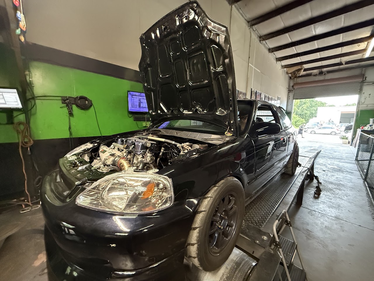 Oil change service onsite